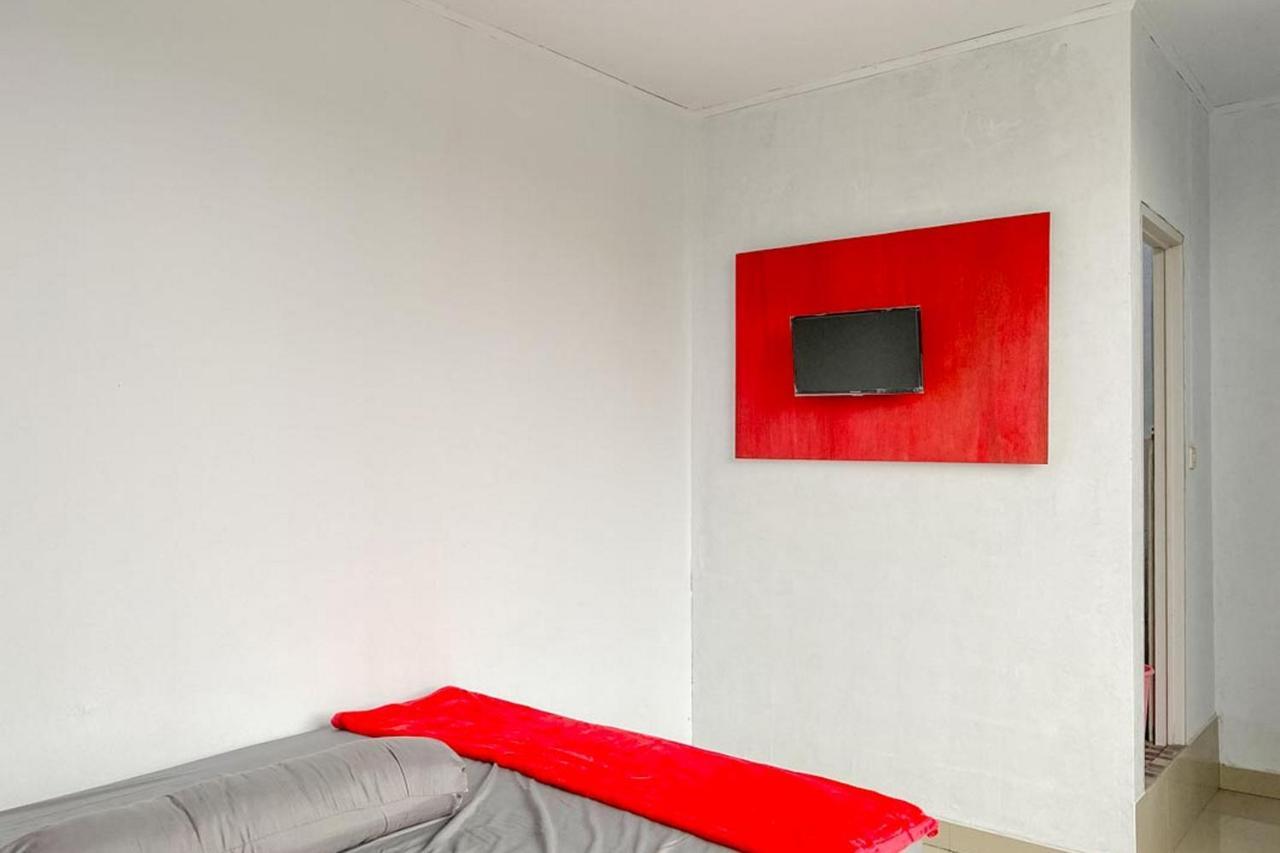 Sky Residence Tomohon Mitra Reddoorz Dış mekan fotoğraf
